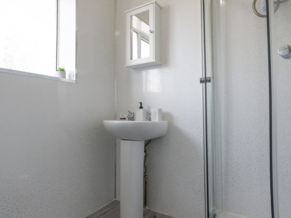 367aBlurtonRd-57